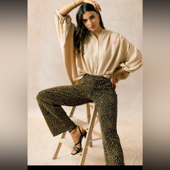 From Paris! fabulous Chic Button Down Blouse - Picture 3 of 6